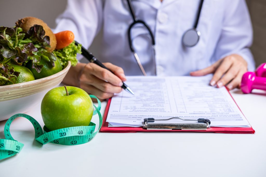 Alimentación después de la cirugía bariátrica: Guía completa para una dieta saludable y exitosa.